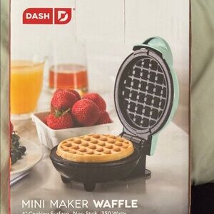Ash Mini Maker Waffle Iron - Aqua
